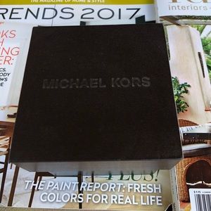 Michael Kors Watch Box